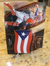 2025 Panini Select Global Icons Yadier Molina #15 card