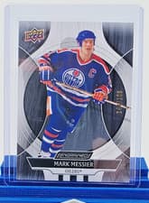 2024-25 Upper Deck Engrained Icons Base Set Mark Messier #17 card