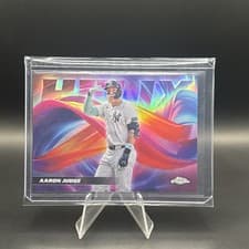 2025 Topps Chrome Helix Aaron Judge #HX-2 card
