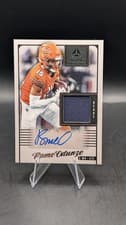 2025 Panini Luminance Autograph Jerseys Rome Odunze #9 card