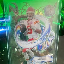 2025 Topps Signature Class Fluidity Patrick Mahomes II #FL-2 card