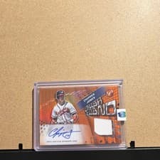 2025 Topps Pristine Popular Demand Autograph Relics Chipper Jones #PPDAR-CJ card