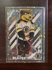 Blades 2022 Topps NHL Sticker card