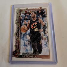 2025-26 Topps Holiday Hidden Elf Donovan Mitchell #HE-DM card