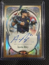 2026 Topps Tier One Prime Performers Autographs Austin Riley #PPA-AR card