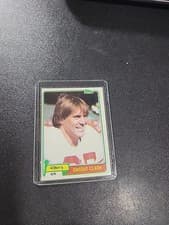Dwight Clark 1981 Topps card