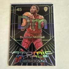 2024-25 Panini Obsidian Atomic Initials Donovan Mitchell #18 card