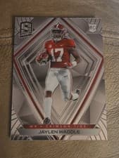 Jaylen Waddle 2021 Panini Chronicles Draft Picks Spectra card