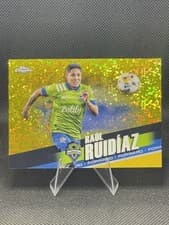 Raul Ruidiaz 2022 Topps Chrome MLS card