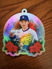 2025 Topps Holiday Oversized Die-Cut MLB Ornaments Roki Sasaki #OO-1 card