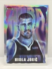 2025-26 Finest Aura Nikola Jokić #AU-8 card