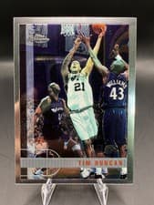 Tim Duncan 1997 Topps Chrome card