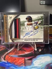 2025 Topps Museum Collection Momentous Material Jumbo Patch Autographs Ronald Acuña Jr. #MMJPA-RA card