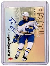 2025-26 Flair Autographics Alex Tuch #A-AT card