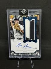2025 Topps Transcendent Collection Rookie Showcase Patch Autographs Jace Jung #RSPA-JJ card