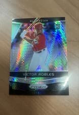 Victor Robles 2018 Panini Chronicles Prizm card