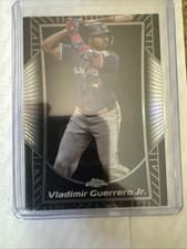 2025 Topps Chrome Shadow Etch Vladimir Guerrero Jr. #SE-6 card