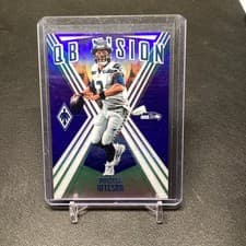Russell Wilson 2019 Panini Phoenix QB Vision card