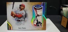 2026 Topps Tier One Gripping Relics Joey Votto #GR-JV