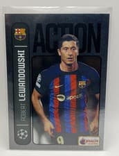 Robert Lewandowski 2022 Topps Merlin Heritage 98 UEFA card