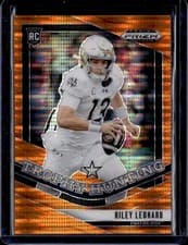 2025 Panini Prizm Draft Picks Trophy Hunting Riley Leonard #17 card