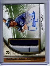 2025 Topps Museum Collection Momentous Material Jumbo Patch Autographs Larry Walker #MMJPA-LW card