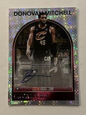 2025-26 NBA Hoops 1989 Hoops Signatures Donovan Mitchell #89S-DM card