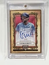 George Brett 2025 Topps Gilded Collection Topps Gallery of Gold Autographs card