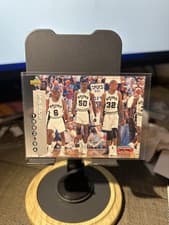 San Antonio Spurs 1993-94 Upper Deck Base Set card