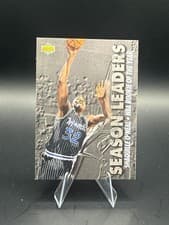 Shaquille O'Neal 1993-94 Upper Deck Base Set card