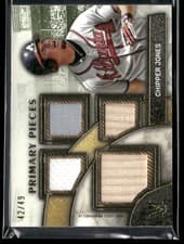 2025 Topps Museum Collection Single Player Primary Pieces Quad Relics Chipper Jones #SPPQ-CJ card
