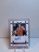 2025 Panini Impeccable WNBA Impeccable Stars Signatures Marina Mabrey #2 card