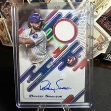 2025 Topps Pristine Pristine Pieces Autograph Relics Dansby Swanson #PPAR-DS card