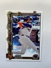 2025 Topps Holiday Base Set Juan Soto #H150 card