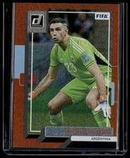 Emiliano Martinez 2022 Panini Donruss card