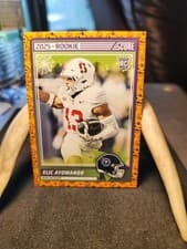 2025 Score-A-Treat Base Rookies Pumpkin Elic Ayomanor #5 card