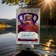 Horace Grant 2018 Panini Crown Royale Crown Autographs card