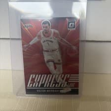 Victor Wembanyama 2024 Panini Donruss Optic Express Lane card