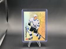2025-26 Flair Autographics Logan Cooley #A-CO card