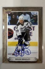 2024-25 Upper Deck Engrained Icons Beehive Portrait Signatures Brian Bradley #BH-BB card