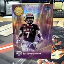 2025 Bowman University Chrome Dean's List Refractor Kevin Concepcion #DL-20 card