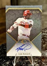 2025 Topps Diamond Icons Icons Chrome Autographs Ryan Howard #ACC-HOW card
