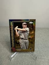 2025 Topps Gilded Collection Base Set Derek Jeter #2 card