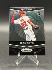 Juan Soto 2018 Panini Chronicles Prizm card