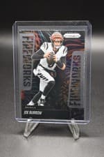 Joe Burrow 2025 Panini Prizm Fireworks card