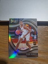 2021 Panini Chronicles Draft Picks Evan Mobley #277
