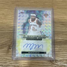 2025-26 Finest Electrifying Signatures Miles McBride #ESG-MM card