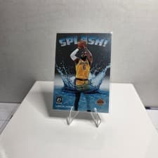 LeBron James 2022 Panini Donruss Optic Splash card