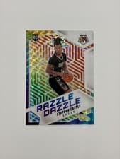 2024-25 Panini Mosaic Razzle Dazzle Stephon Castle #13 card