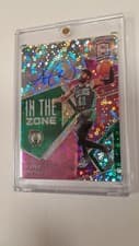 Kyrie Irving 2018 Panini Spectra in the Zone Autographs card